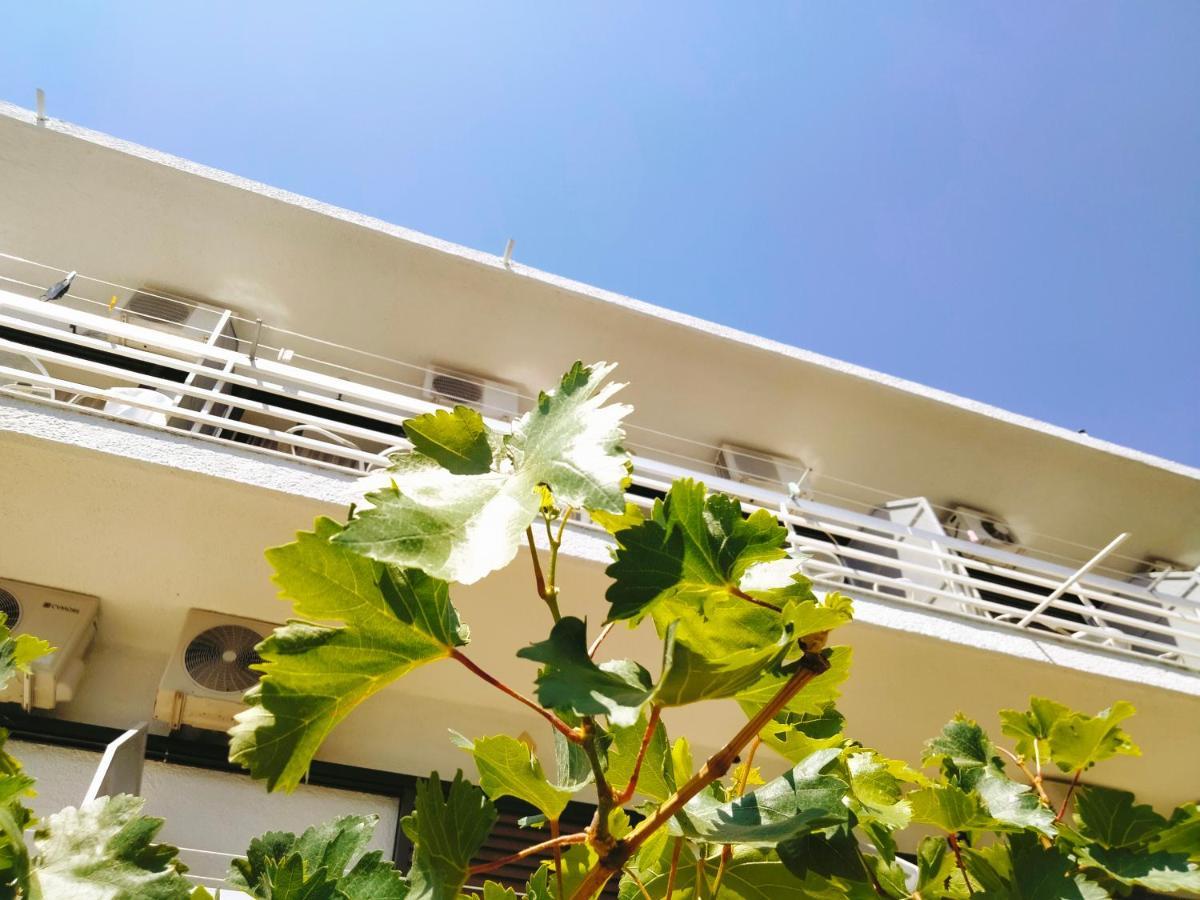 Golden Star Hotel Agia Marina  Exterior foto